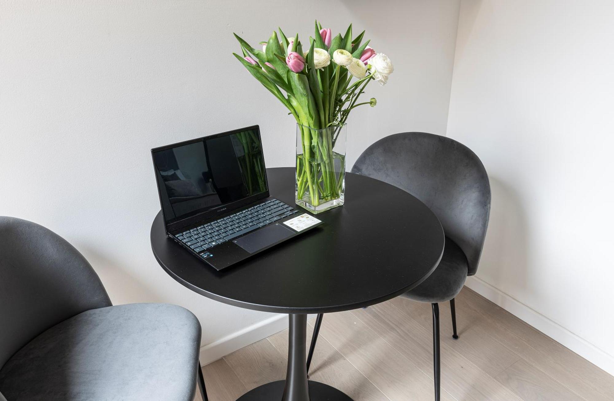 Easylife - Suite In Porta Venezia Milan Bagian luar foto