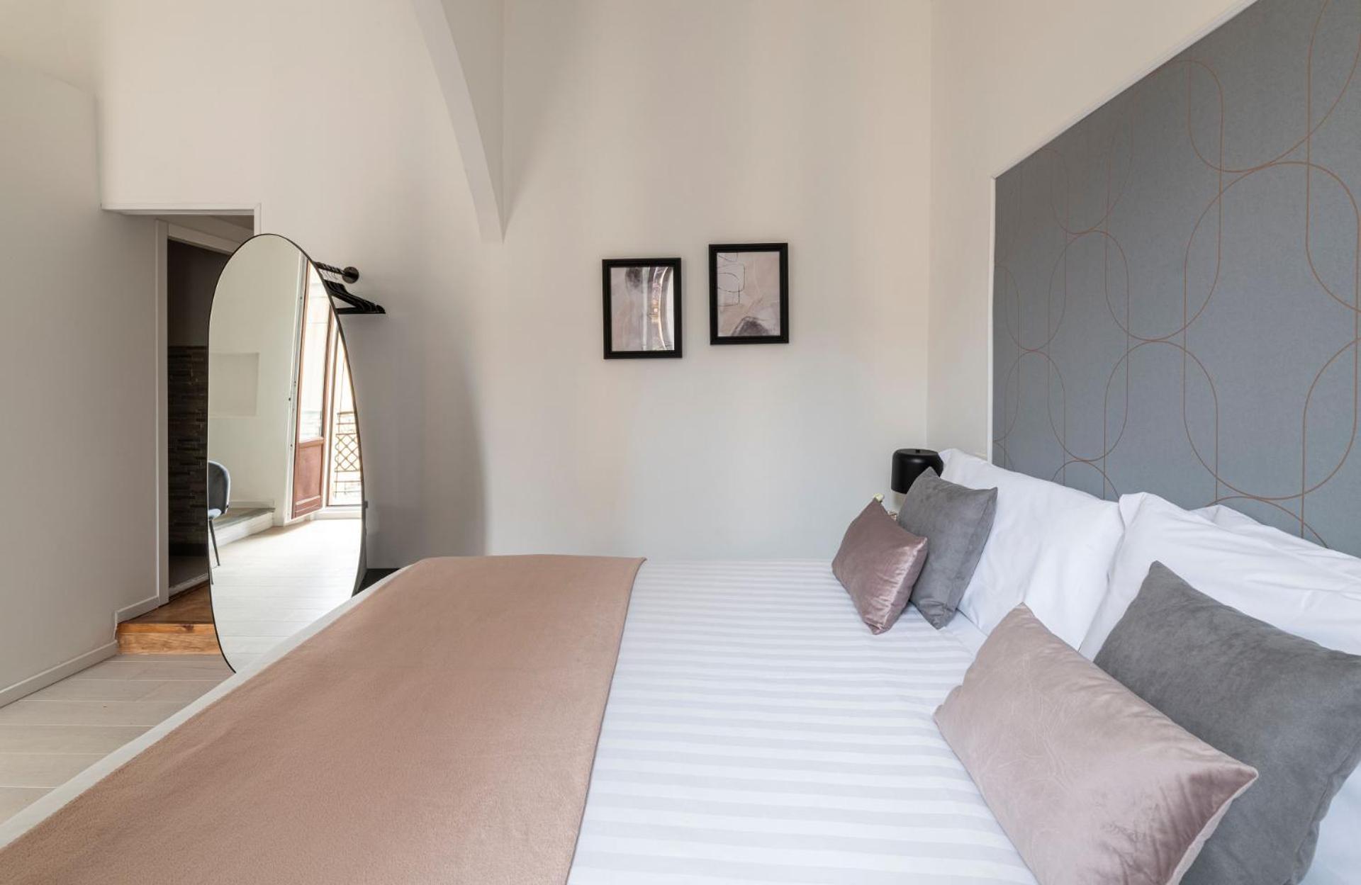 Easylife - Suite In Porta Venezia Milan Bagian luar foto